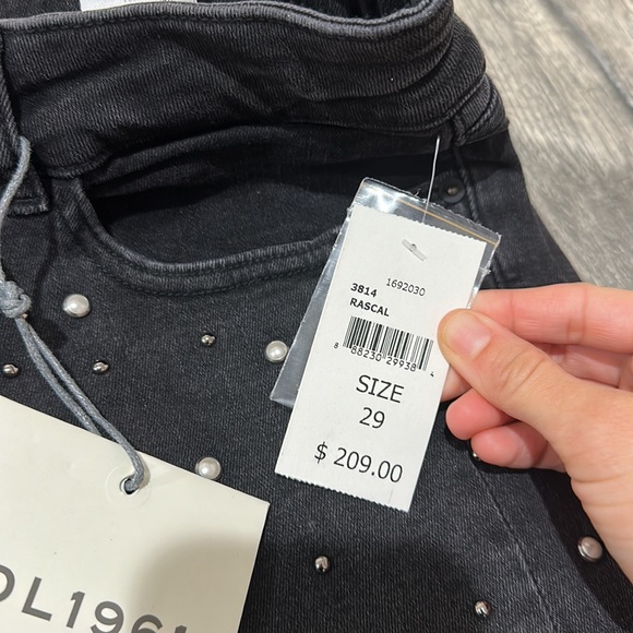 NEW • DL1961 • Mara Studed Straight Leg Jeans 29 - Picture 7 of 7